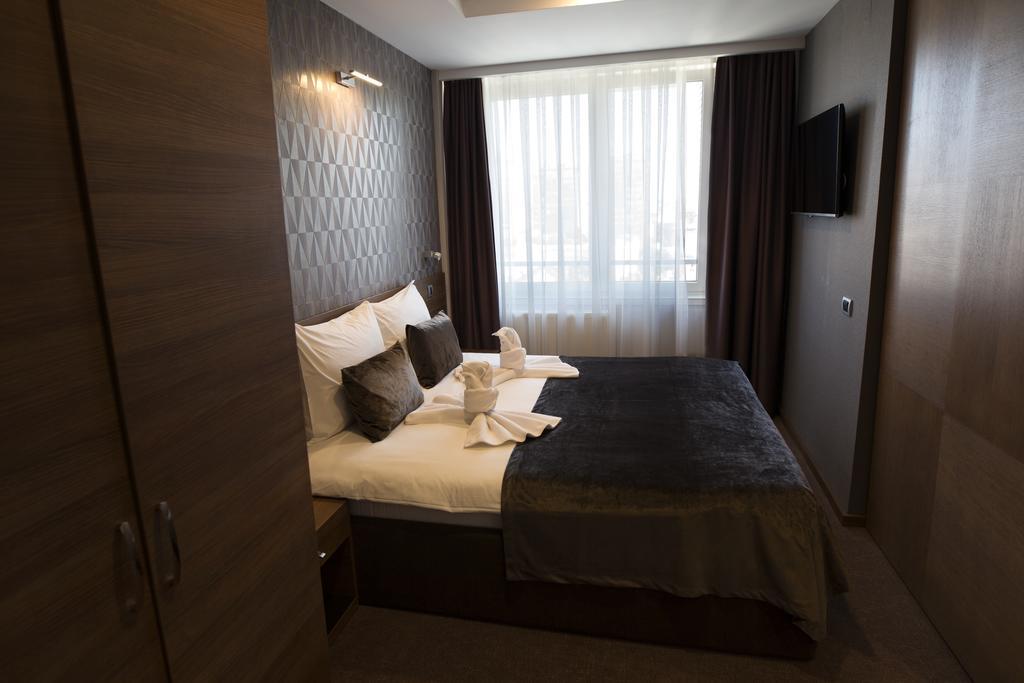 Hotel Kragujevac Exterior foto